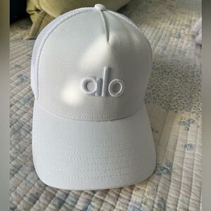 ALO Yoga Cap